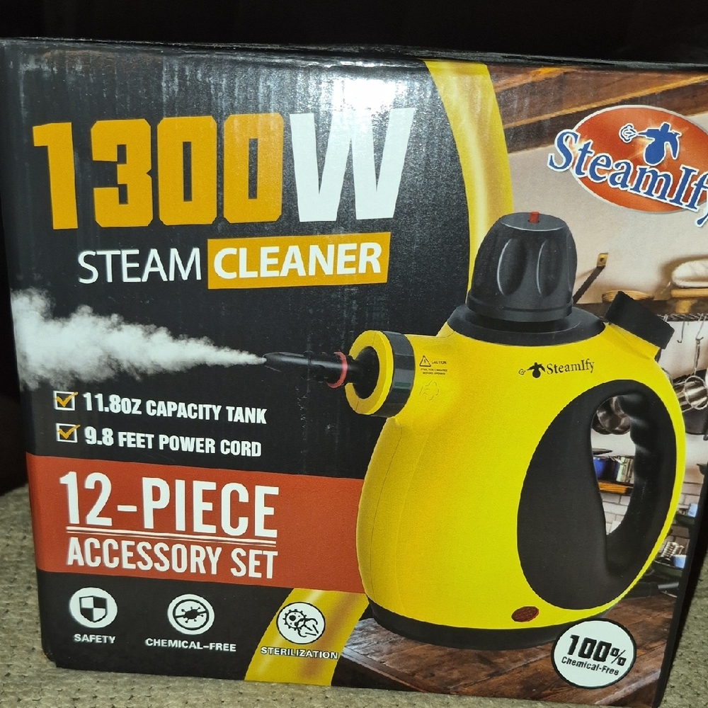 Steam Cleaner - 12-Piece Accessory Set